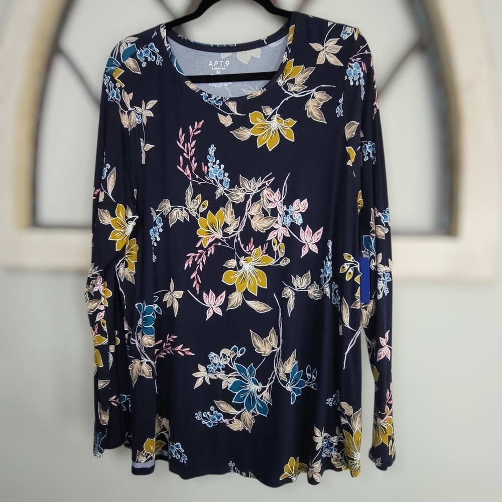APT.9 women's Essential Crewneck Tee, Navy floral long sleeve, Sz XL